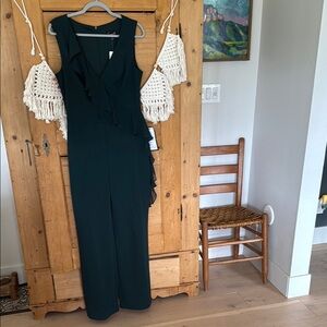 Connected Apparel NWT Green Ruffled Jumpsuit size 8